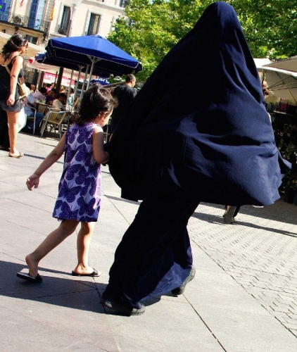 initiative contre la burqa